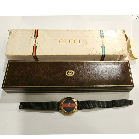 Vintage 1985 Gucci Watch, Red & Green Dial, Original Box - Picture 4 of 8